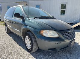 2001 Chrysler Voyager
