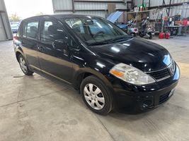 2011 NISSAN Versa