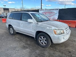 2003 Toyota HIGHLANDER