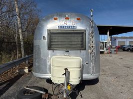 1968 AIRSTREAM SAFARI INTERNATIONAL