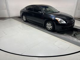 2011 NISSAN Altima
