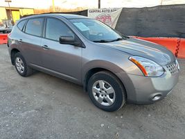 2010 NISSAN Rogue