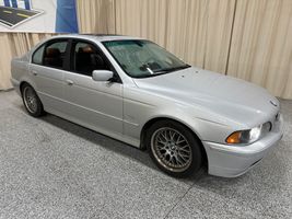 2002 BMW 5 Series