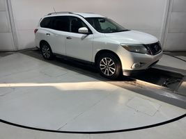 2013 NISSAN Pathfinder