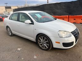 2010 VOLKSWAGEN JETTA