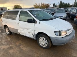 2000 Toyota Sienna