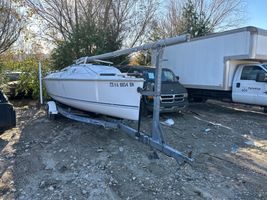 2006 22 FT. HUNTER 216