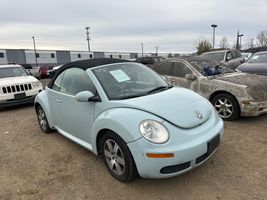 2006 VOLKSWAGEN New Beetle