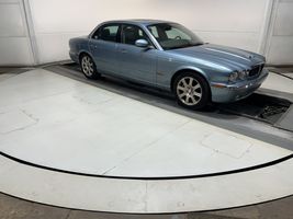2004 Jaguar XJ