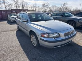 2003 Volvo V70