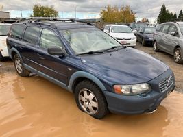 2004 Volvo XC70