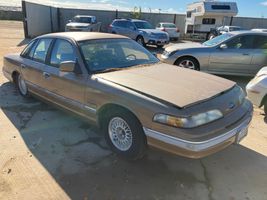 1992 Ford Crown Victoria
