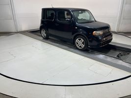 2010 NISSAN cube