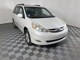 2008 Toyota Sienna