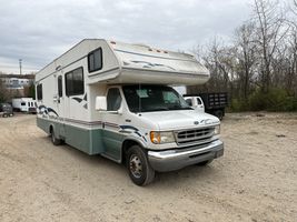 1997 WINNEBAGO 