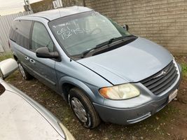 2005 Chrysler Town & Country