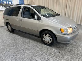 2001 Toyota Sienna
