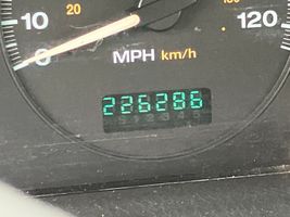 2002 JEEP GRAND CHEROKEE