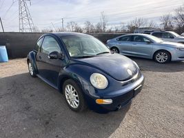 2004 VOLKSWAGEN New Beetle