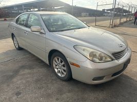 2004 Lexus ES 330