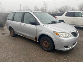 2006 Mazda MPV
