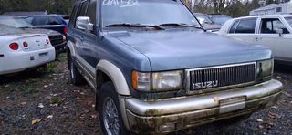1996 Isuzu Trooper