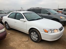 2000 Toyota Camry