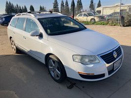 2009 VOLKSWAGEN Passat