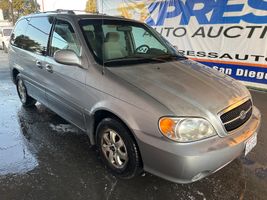 2005 Kia Sedona