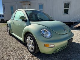 2000 VOLKSWAGEN New Beetle