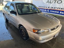 2000 Toyota COROLLA
