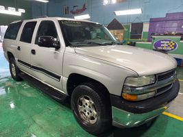 2004 Chevrolet Suburban