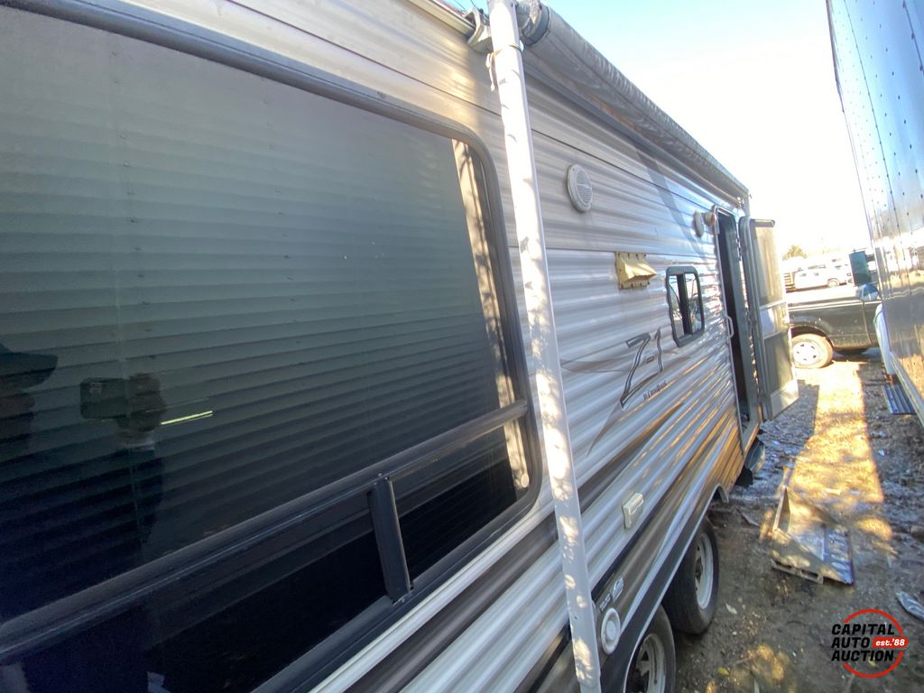 2013 CROSSROADS  BALL HITCH TRAILER 3