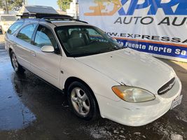 2001 Ford Taurus