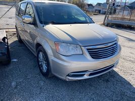 2013 Chrysler Town & Country
