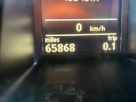 2010 VOLKSWAGEN Passat