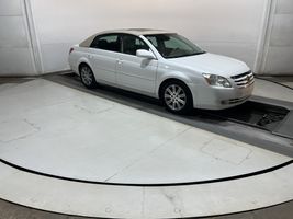 2005 Toyota Avalon