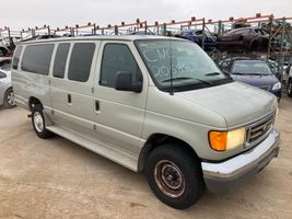 2006 Ford E350 VANS