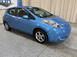 2013 NISSAN LEAF