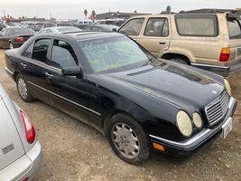 1998 Mercedes-Benz E-Class
