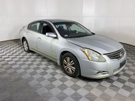 2011 NISSAN Altima