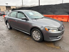 2015 VOLKSWAGEN Passat