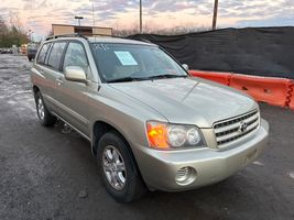 2003 Toyota HIGHLANDER