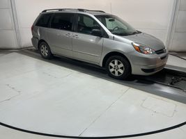 2004 Toyota Sienna