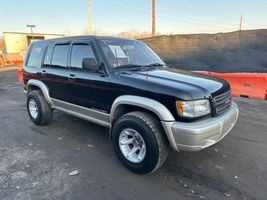 2001 Isuzu Trooper