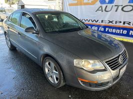 2008 VOLKSWAGEN Passat