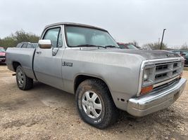 1990 Dodge RAM 150