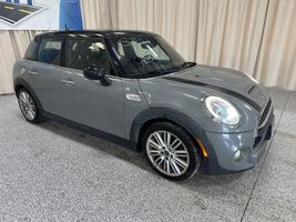 2016 MINI Cooper