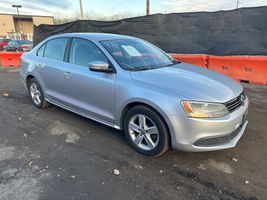 2013 VOLKSWAGEN JETTA