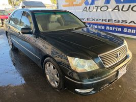 2001 Lexus LS 430